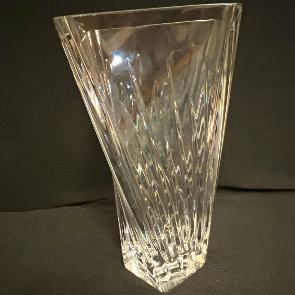 Miller Rogaska SoHo 10" Geometric Twist Square Crystal Vase 6 lbs